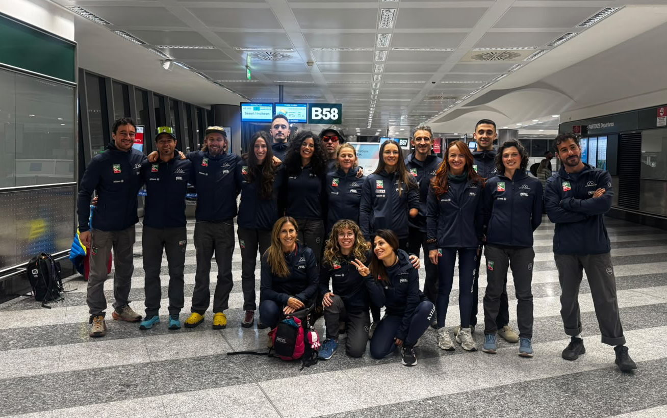 images/Para_Foto_Gruppo_pre_Asia.jpeg