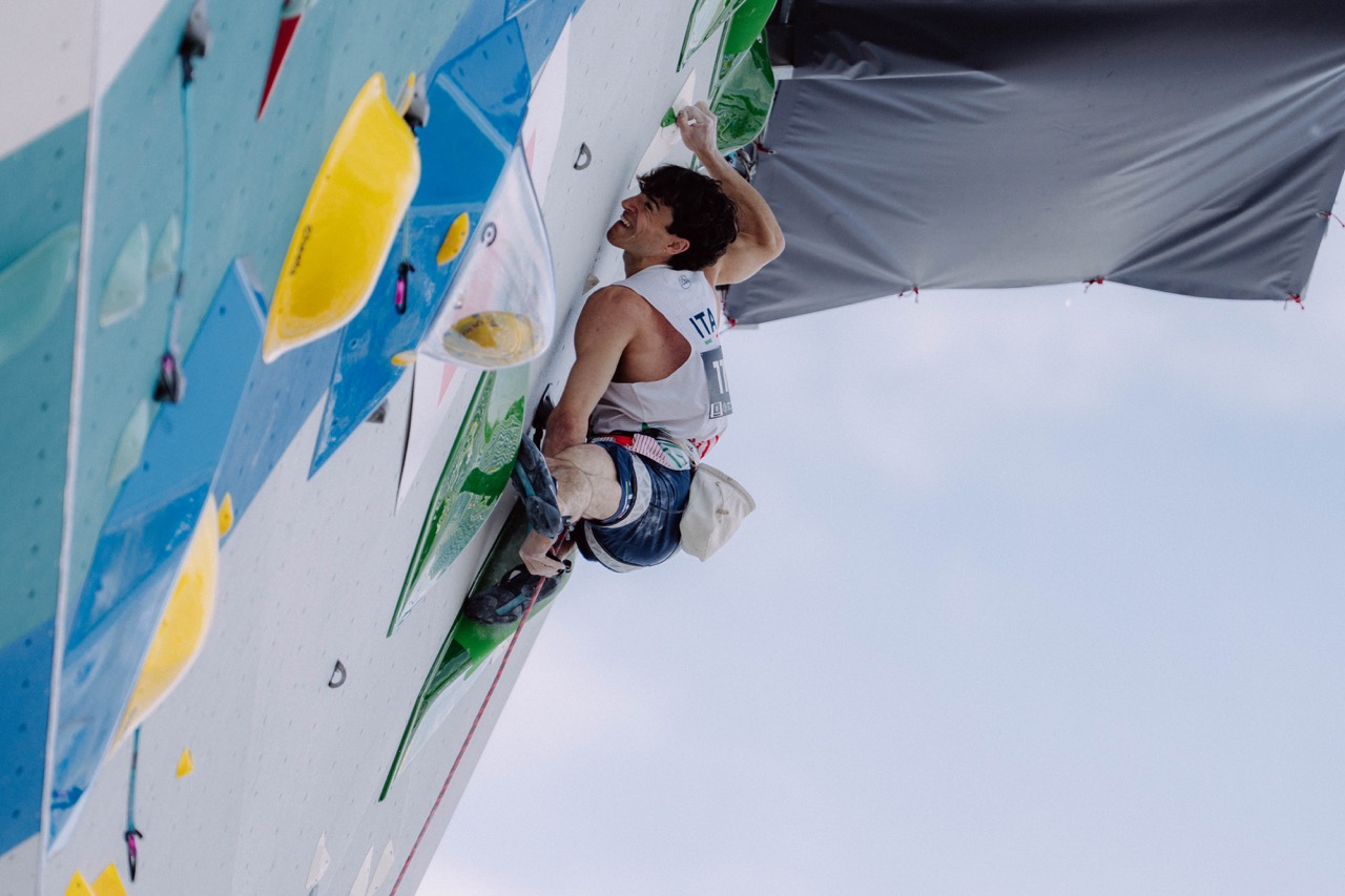 images/World_Climbing_FSC135131_-_dimensioni_grandi.jpeg